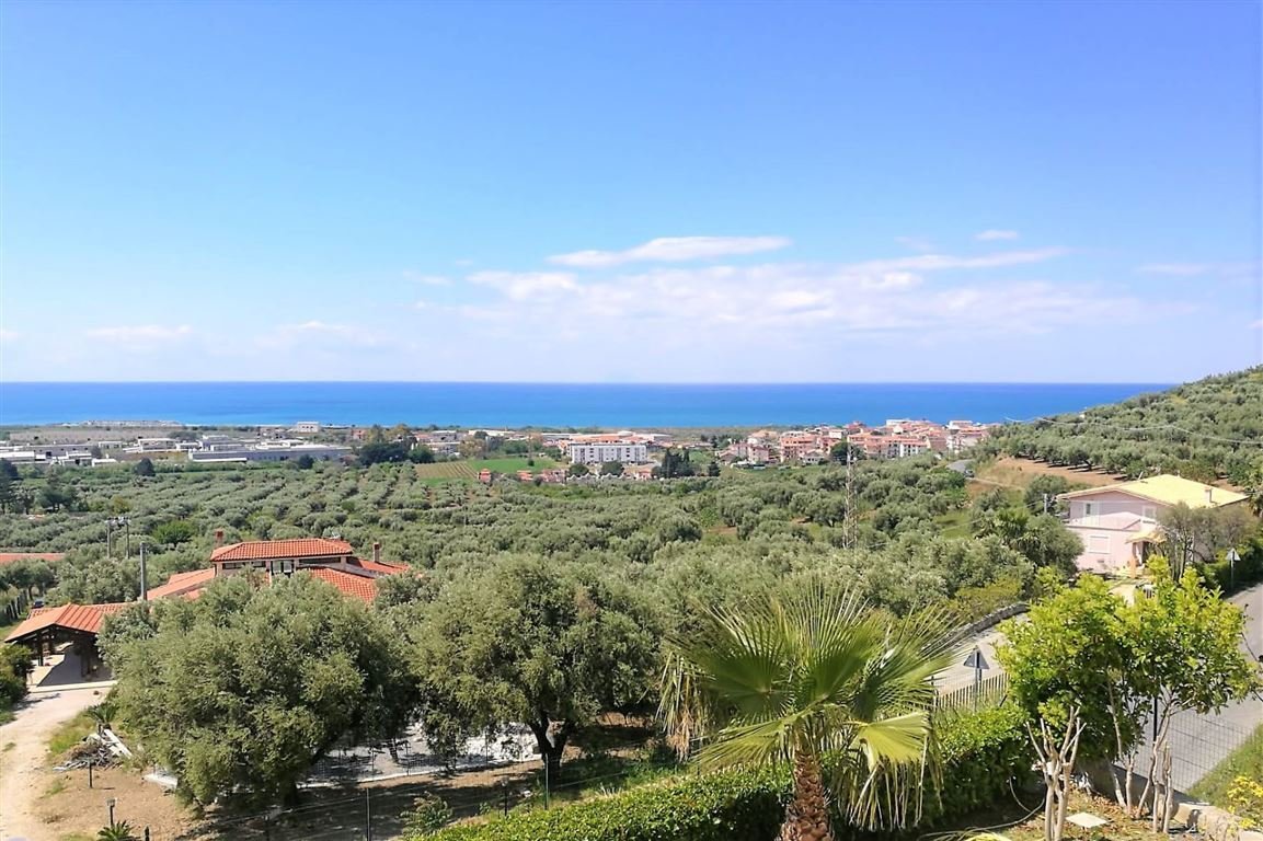 Exklusive Villa mit atemberaubendem Panorama-Meerblick! Exklusive Villa mit atemberaubendem Panorama-Meerblick!